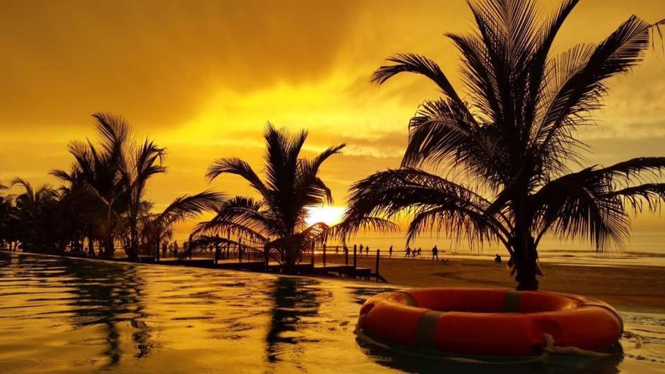 Djembe Beach Resort Kololi Ngoại thất bức ảnh