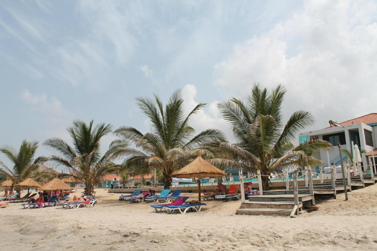 Djembe Beach Resort Kololi Ngoại thất bức ảnh