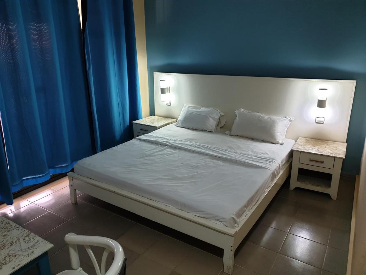 Djembe Beach Resort Kololi Ngoại thất bức ảnh