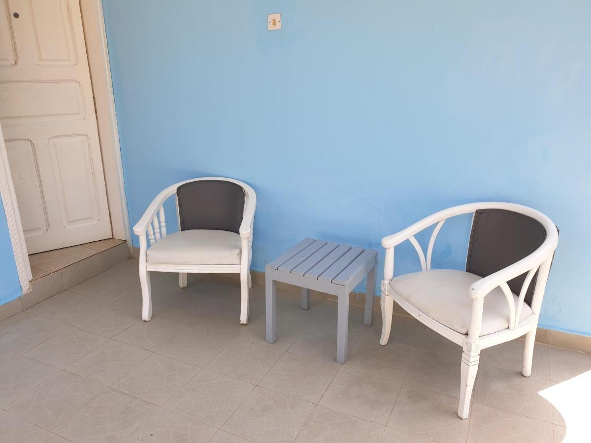 Djembe Beach Resort Kololi Ngoại thất bức ảnh