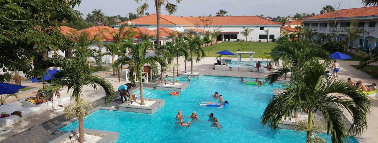 Djembe Beach Resort Kololi Ngoại thất bức ảnh