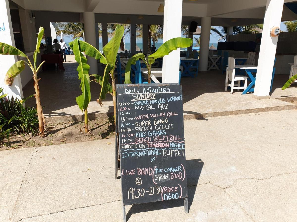 Djembe Beach Resort Kololi Ngoại thất bức ảnh